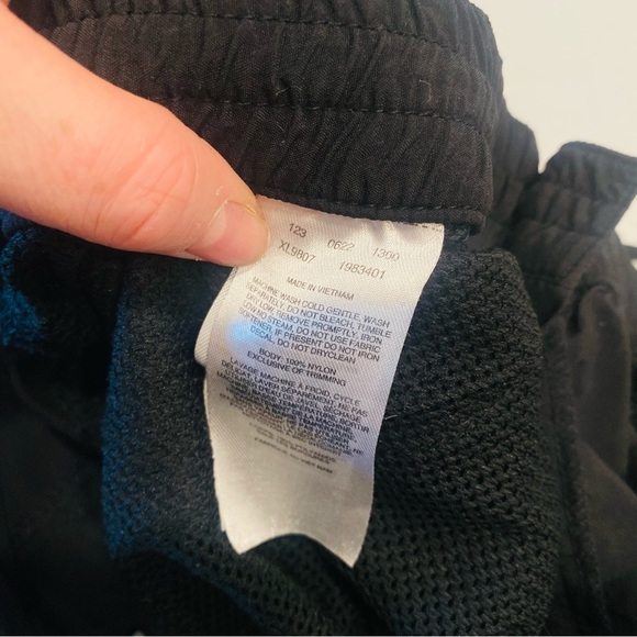 Columbia Lightweight Black Outdoor Capri Pants Women’s Medium - Picture 5 of 10